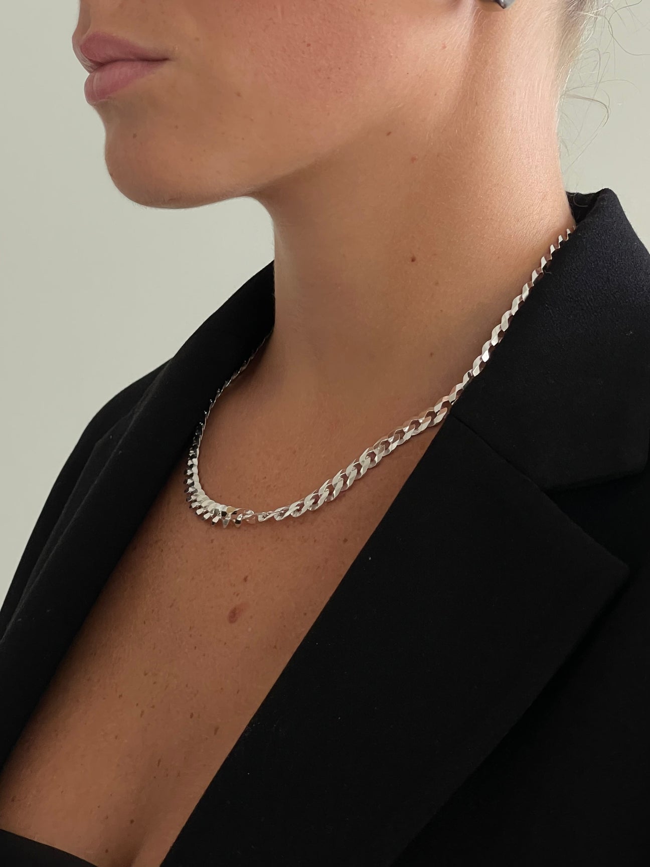 Nejim Jewelry