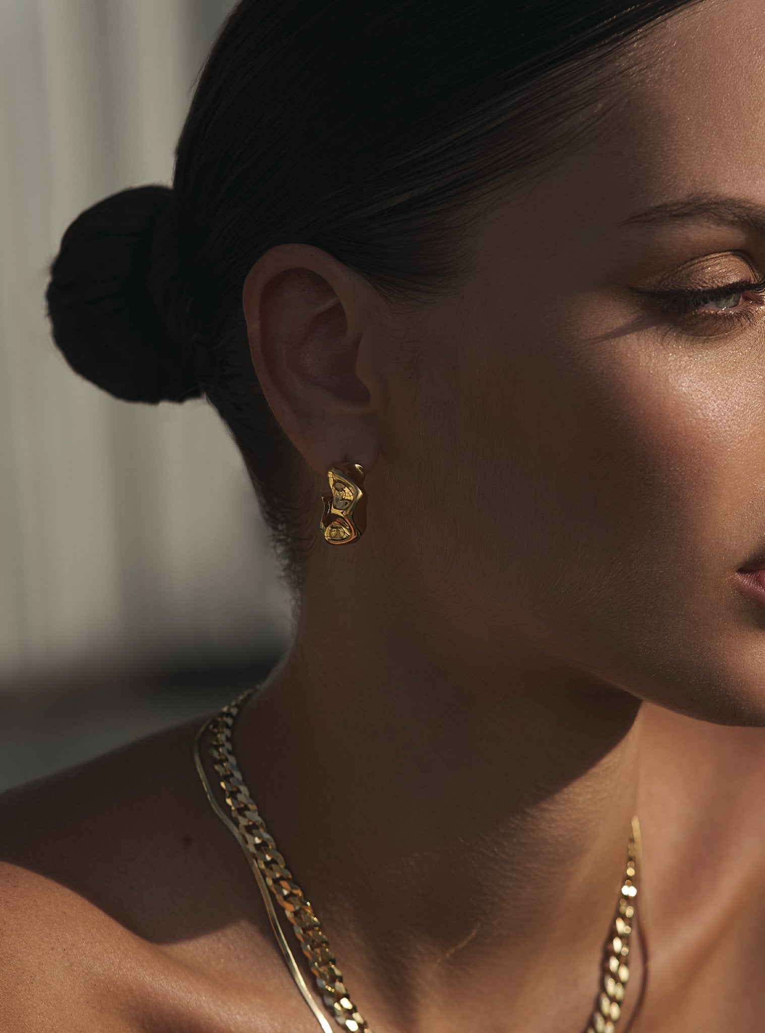 SCRUNCHIE HOOPS - 18K GOLD VERMEIL - Nejim